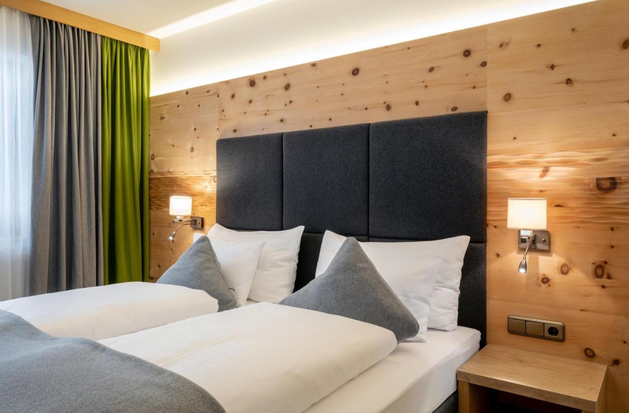 Ski & Bike Hotel Wiesenegg Saalbach-Hinterglemm Exteriér fotografie