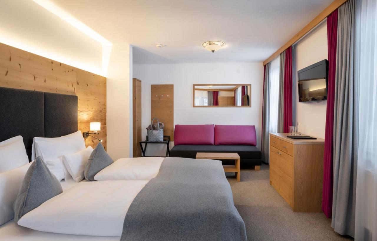 Ski & Bike Hotel Wiesenegg Saalbach-Hinterglemm Exteriér fotografie