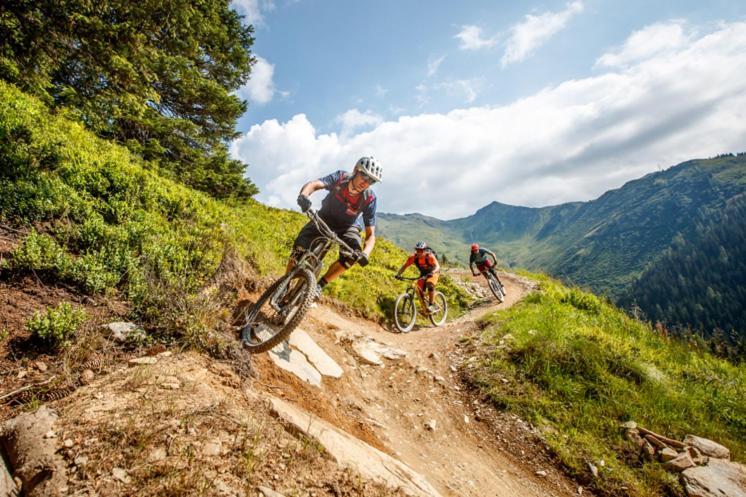 Ski & Bike Hotel Wiesenegg Saalbach-Hinterglemm Exteriér fotografie
