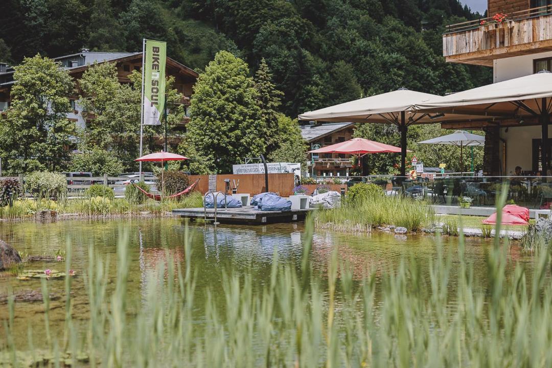 Ski & Bike Hotel Wiesenegg Saalbach-Hinterglemm Exteriér fotografie